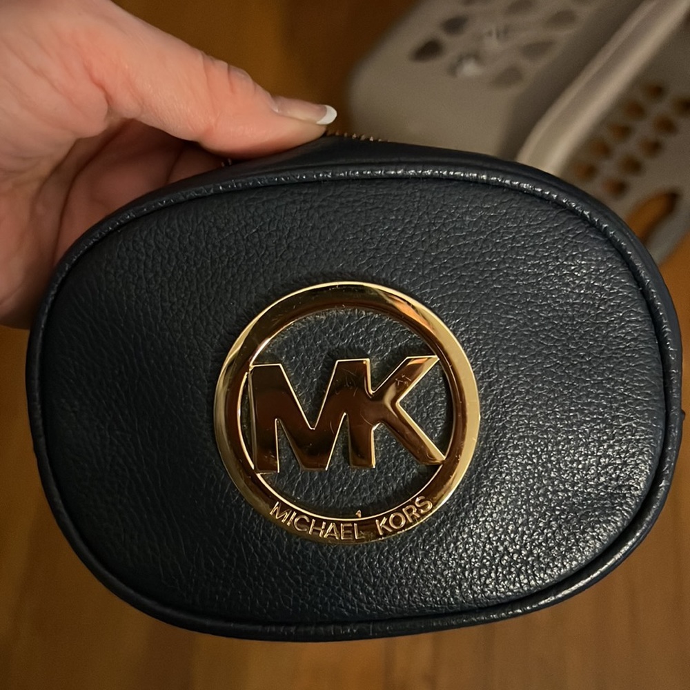 Michael Kors Cosmetic Pouch - Picture 2 of 7